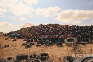 工程车废旧轮胎回收（废旧大车轮胎回收价格）