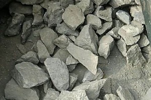 甘肃钼铁回收价格最新消息（甘肃锰铁生产厂家）