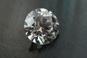 上海克拉钻石回收价格（克拉钻石有收藏价值吗）